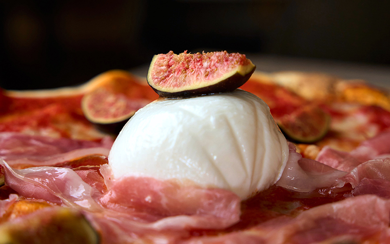 pizza hummel da tata con fichi